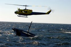 Rescue at sea. Nilon D200 80-20mm zoom lens by Peter Foulds 